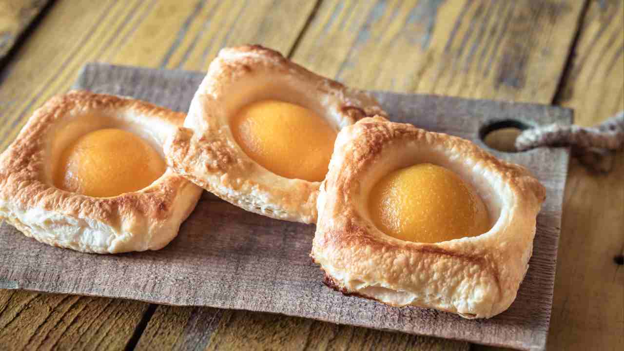 sfogliatine con pesche