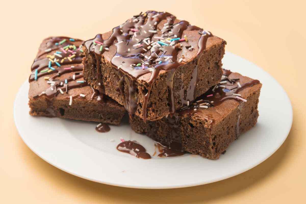brownies in un piattino