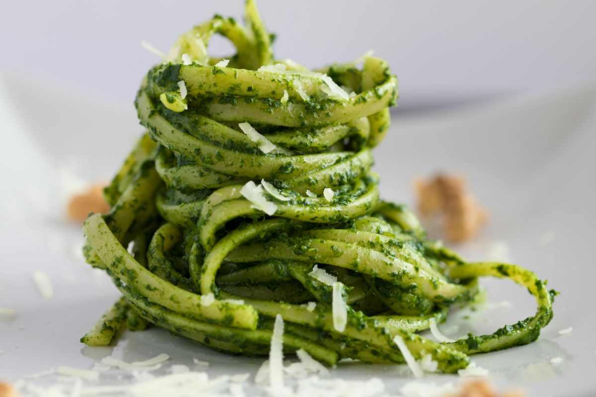 linguine pesto rucola e parmigiano
